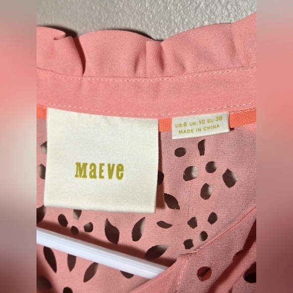 Anthropologie Meave Sleeveless Preppy Quiet Luxury Flowy Blouse, Size 6 - Picture 2 of 3